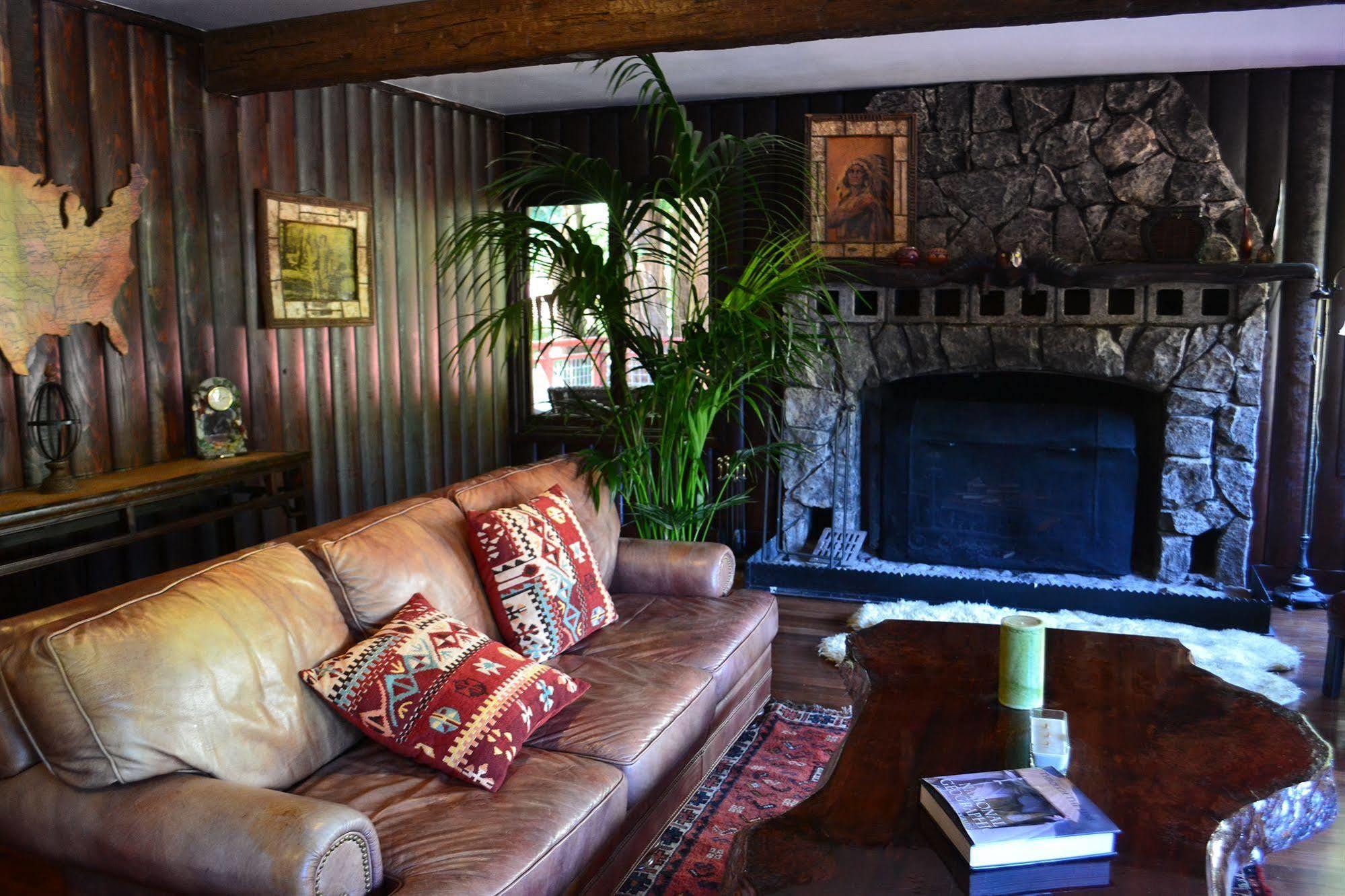 Guerneville Lodge エクステリア 写真